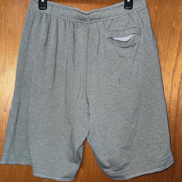 3 for $15 Men’s Nike Athletic Shorts - Picture 3 of 3